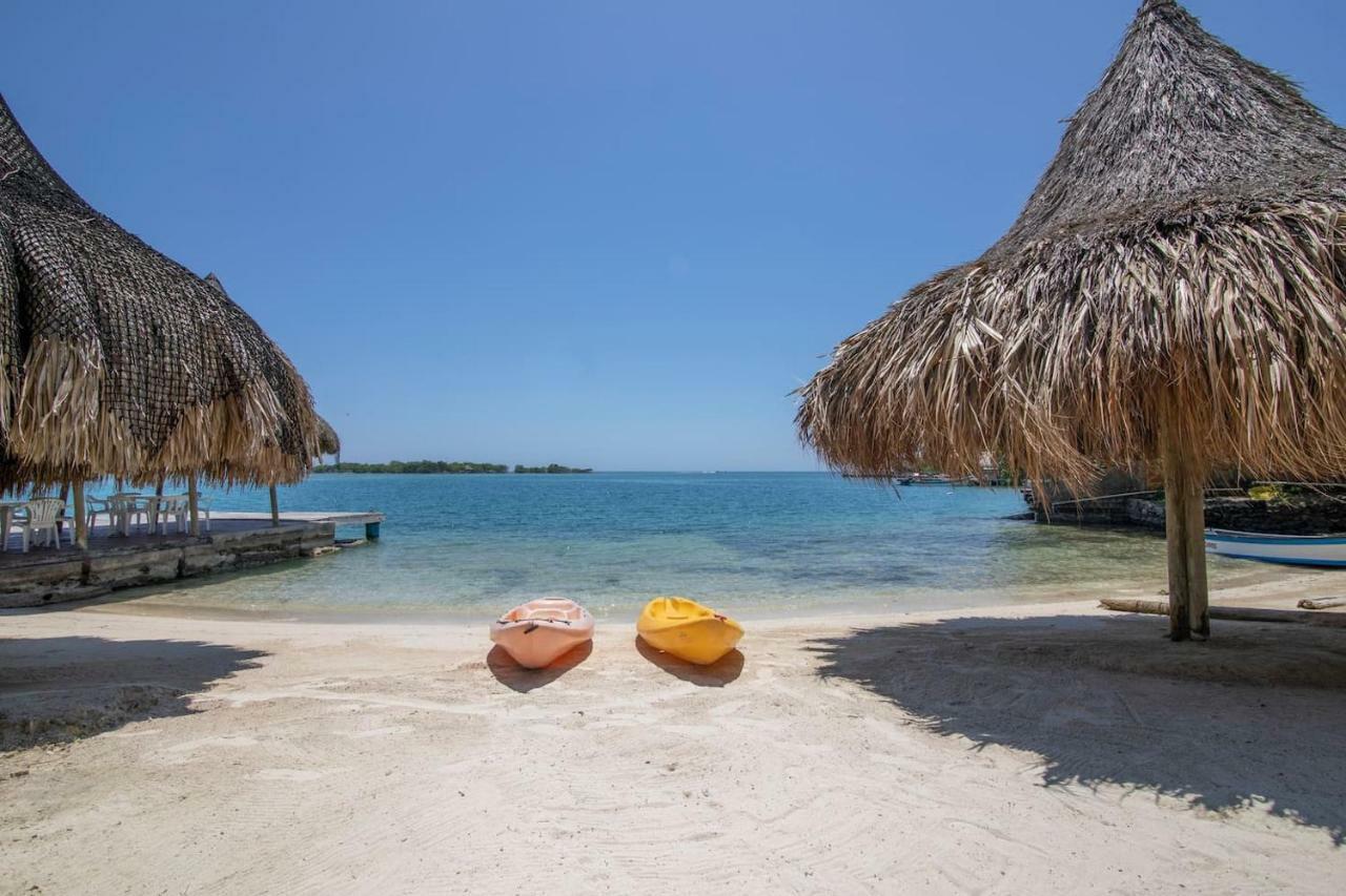Isla Vicky - Islas Del Rosario